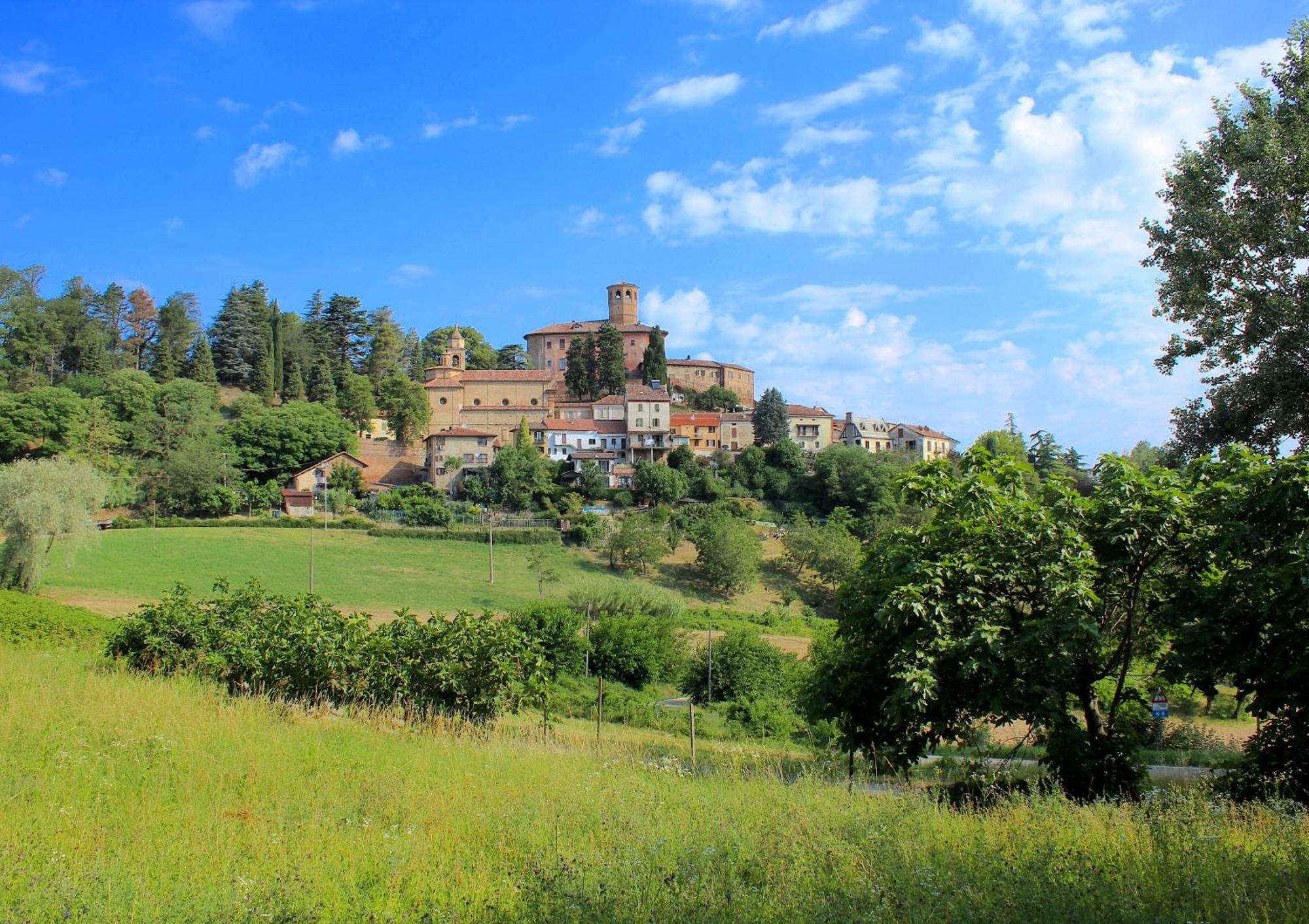 Amazing Langhe And Monferrato | House With Garden Villa Calamandrana ภายนอก รูปภาพ